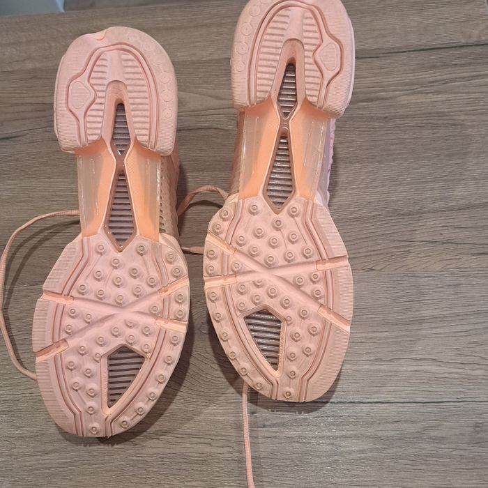 Adidas дамски спортни обувки. ЛОТ