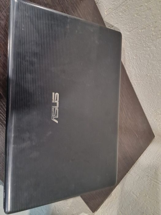 Продам  четырёх ядерный ноутбук asus core i3