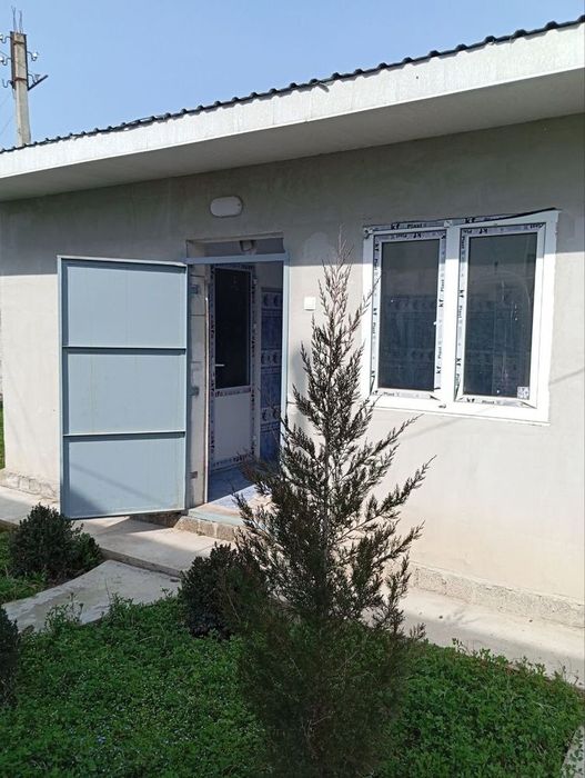 Продаётся Свой двухэтажный дом 12 соток .Ориентир Голден фиш .