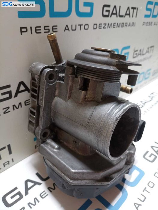 Clapeta Acceleratie Volkswagen Polo 6N 1.6 B AEE AHS ALM 1998 - 2002 Cod 030133064F [M6297]