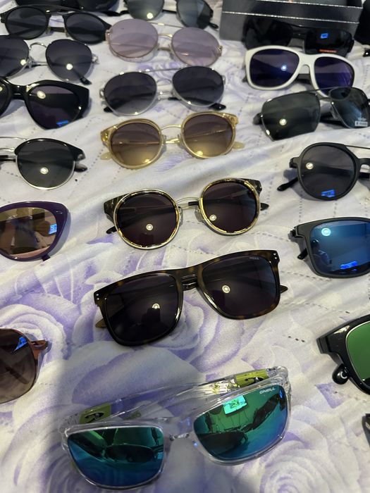 Слънчеви очила  различни марки и модели