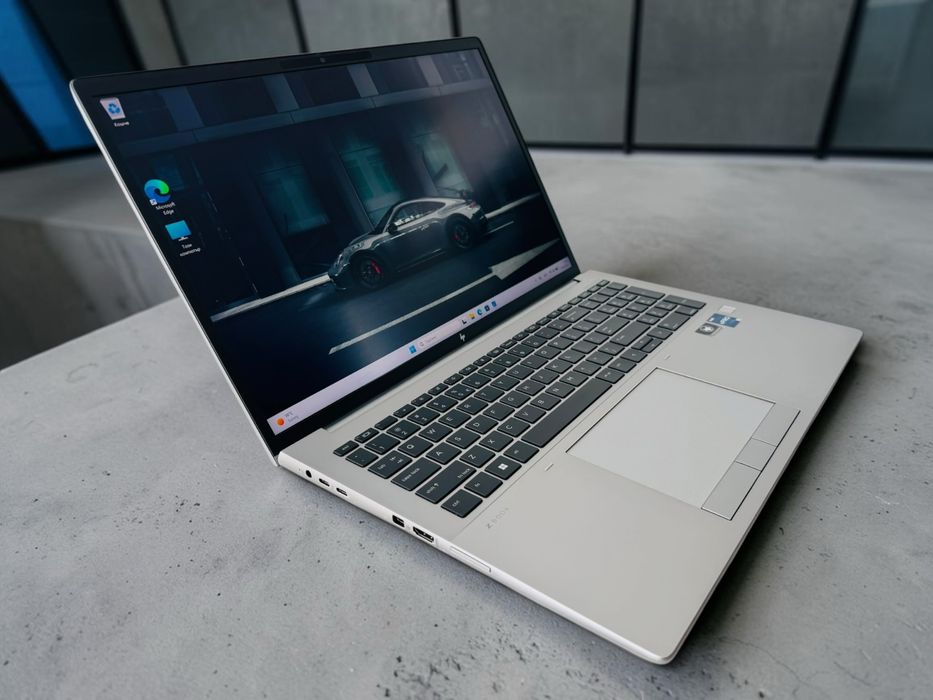 HP Zbook Fury 16" G9 4k+ 120Hz i9-12950HX 64RAM 1TBSSD RTX A5500 16GB Перфектен! Гаранция!