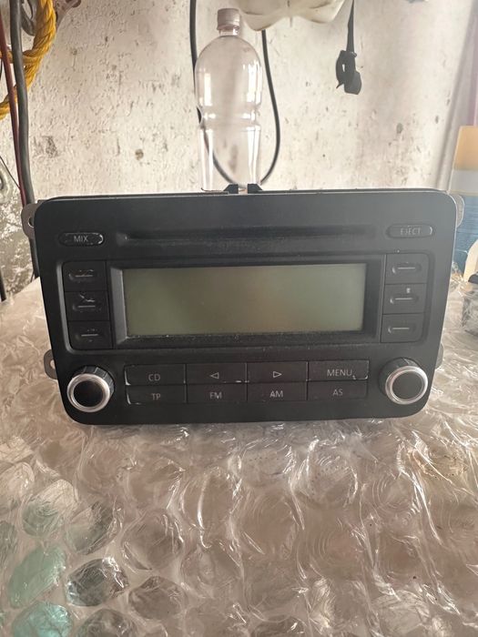 Радио за голф 5 бензин