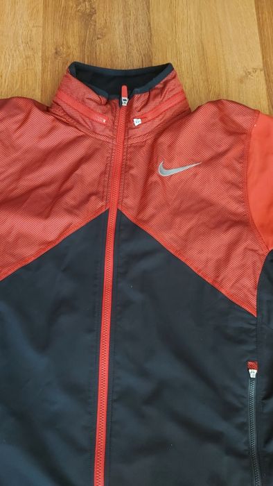 Bluză  de alergare Nike originală!