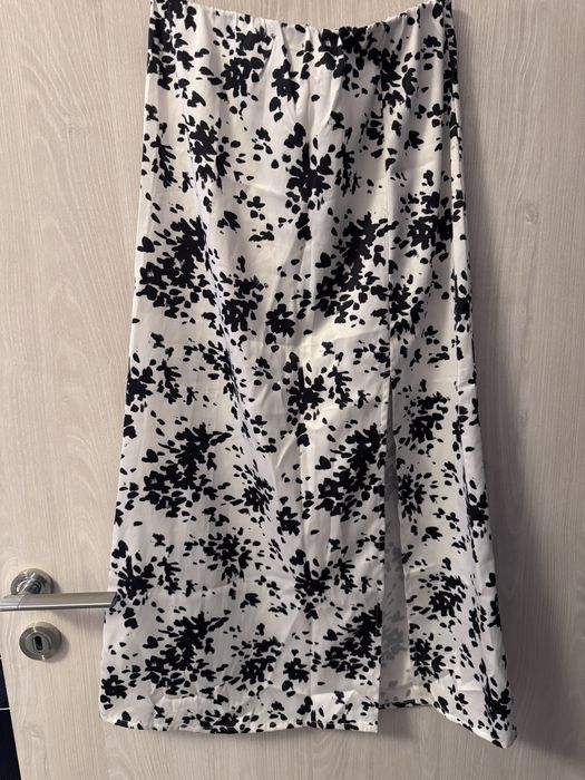 Fusta de vara eleganta marimea 36