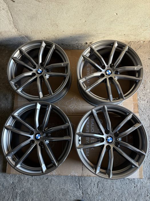 Jante bmw 5x112 G20 G30 G21 G26 r18 style 662M oem