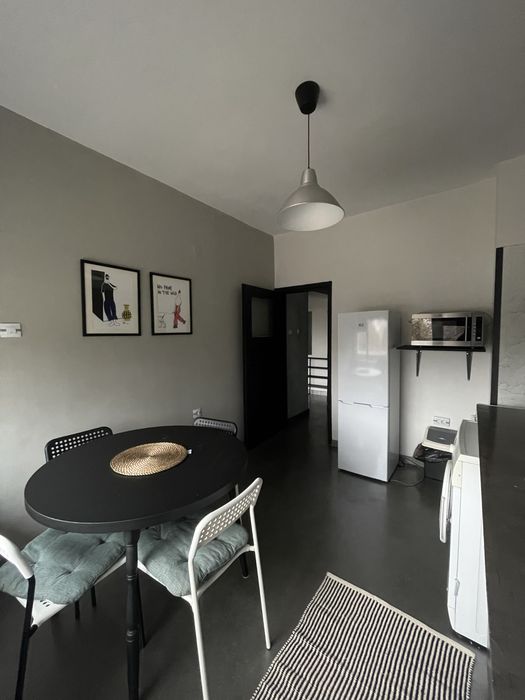 Дава се под наем Двустаен апартамент в Пловдив, Кършияка - 67 кв.м за 433.5 € - Снимка #1