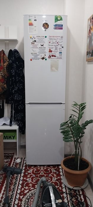 Холодильник двухкамерный Беко