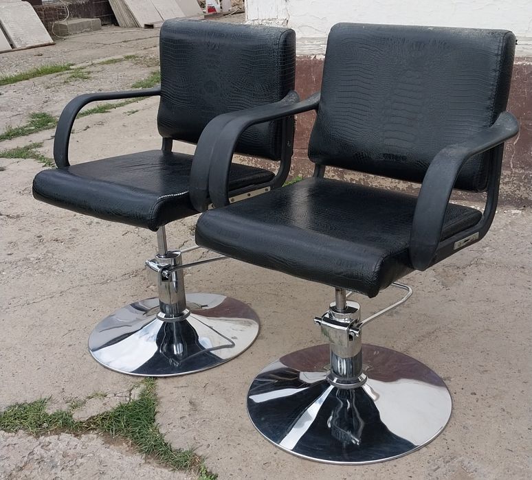 7 шт Кресла парикмахерские