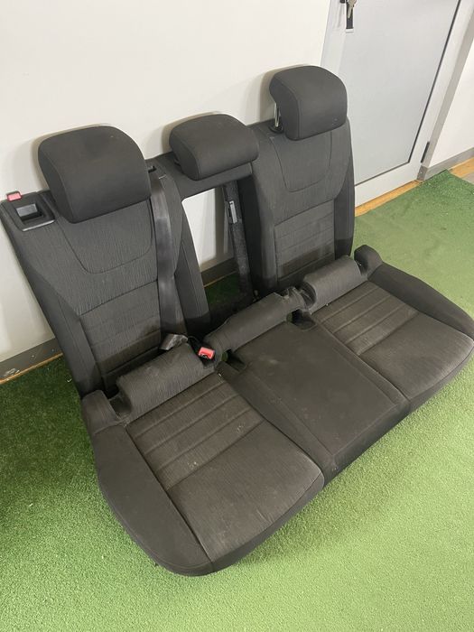 Салон / Седалки Skoda Octavia 3