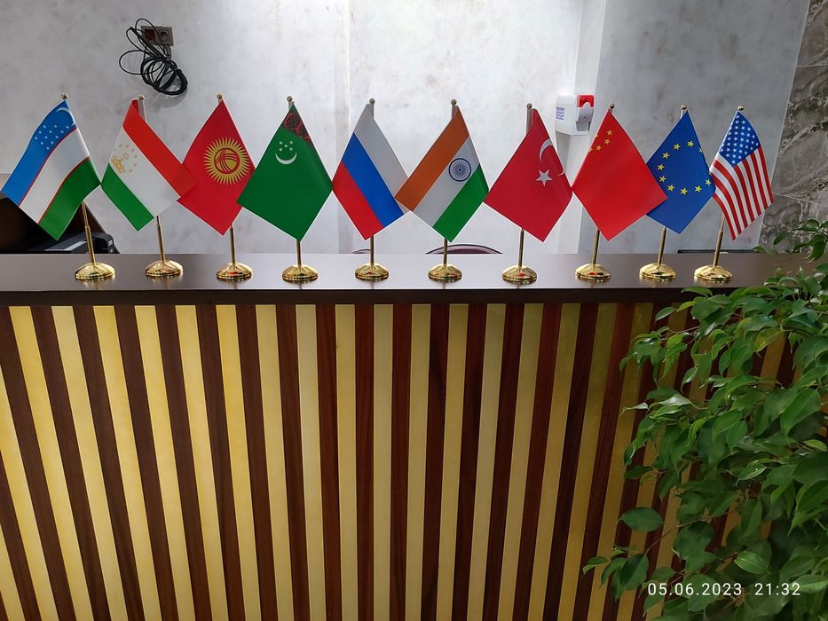 Bayroqlar O'zbekiston bo'ylab 1 kunda bepul yetkazib beramiz