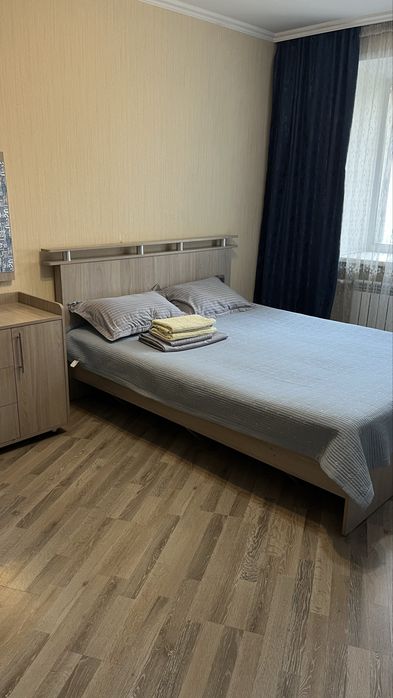 Сдам 1-2 комн посуточно по часам 15000