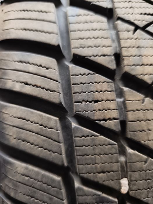 Гуми 235 50 18 GT Radial dot23