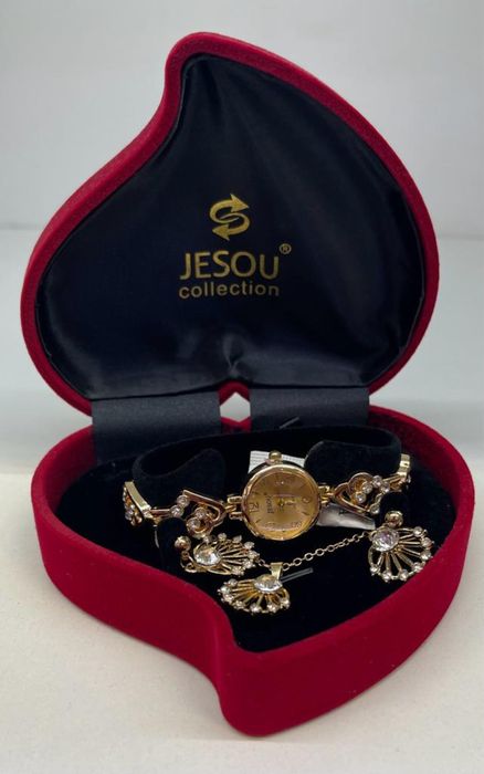 Set cadou ceas și brățara de dama