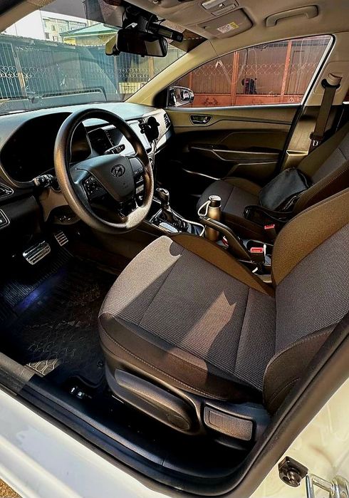 Sro'chna prodayotsya Malibu-2 Premerni o'rniga Hyundai accent 2020yil