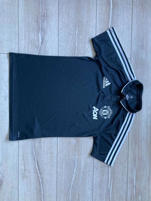 Адидас Манчестър Юнайтед Adidas Manchester United тениска XS