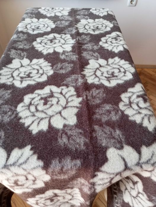 Единично вълнено одеало 100% вълна