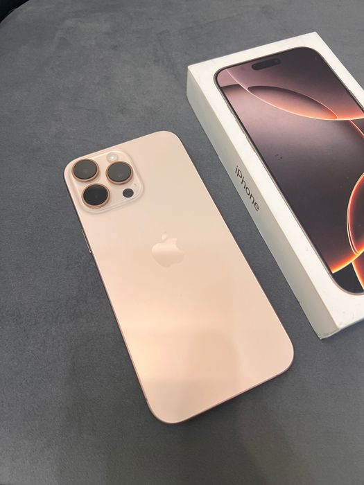 Продам iPhone 16 Pro Max айфон 16 про макс