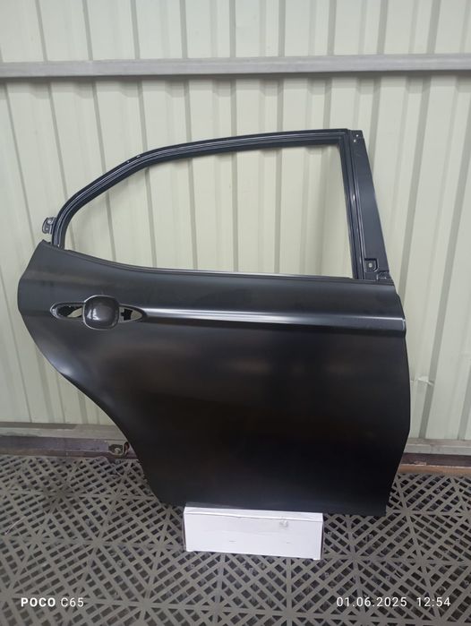 Фара передняя на Camry 70/75