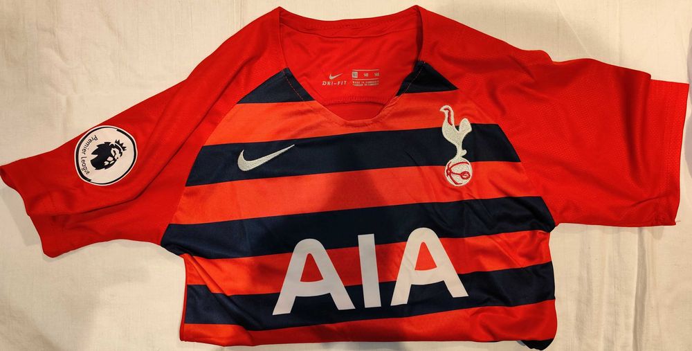 Детски футболен екип