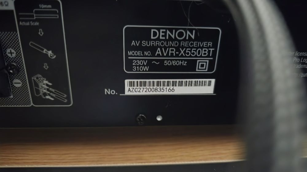 Продавам Denon avr-x550bt