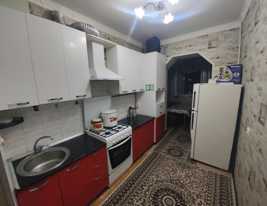 Юнусабад 18, 2(3)/2/4 КиРпИч77 Серия Неторец Балкон 6*2 Средний Ремонт