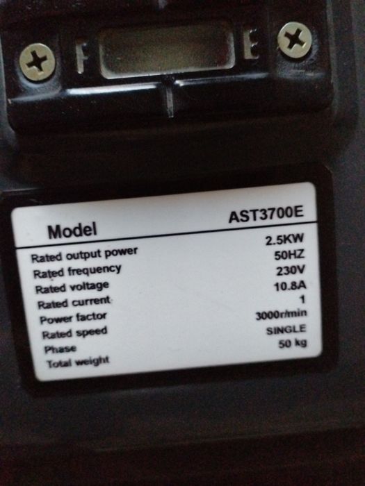 Dvijok 3 kv lik benzinda ishlidi