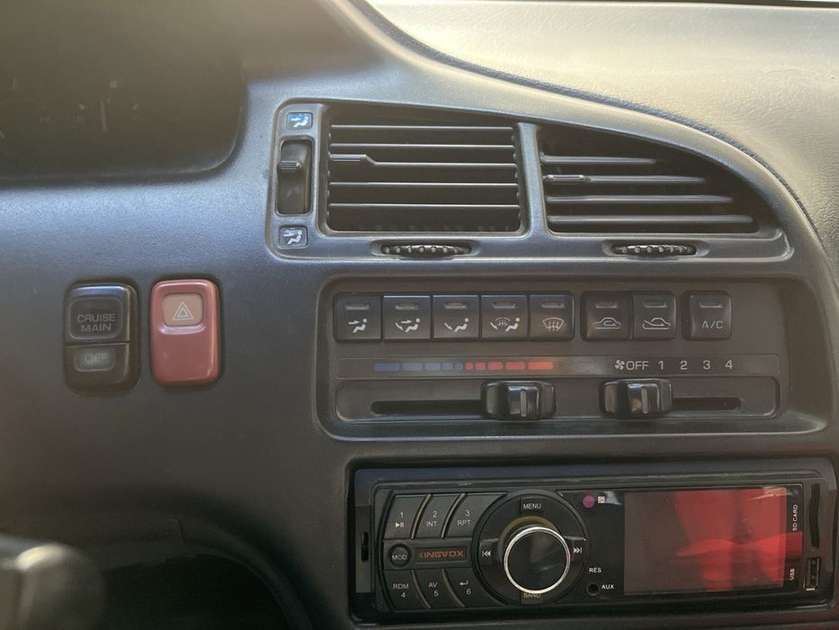 Продам Mazda MX-6