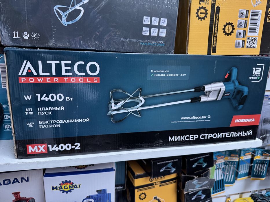Миксер стройтельный makita