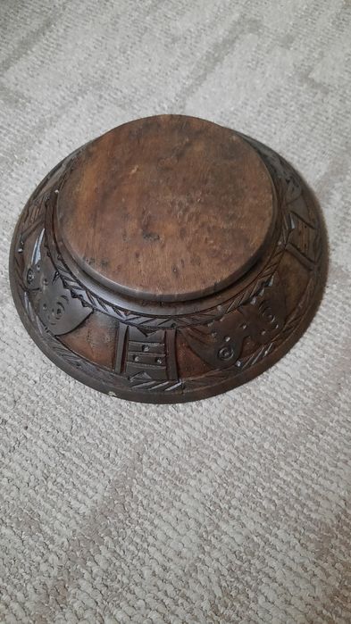 Bowl tribal vechi