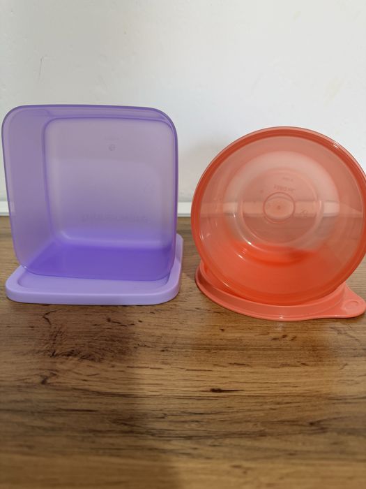 Продаются контейнеры Tupperware