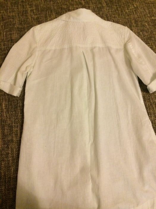 Продам белую блузку