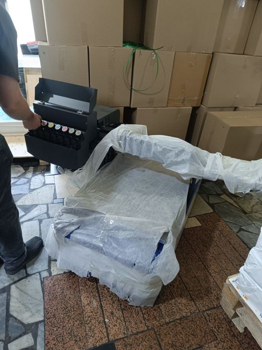 Принтер планшетный UV 90x60см размер