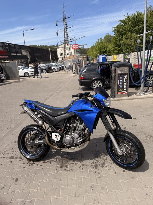 Yamaha XT660X supermoto