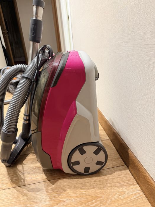 Пылесос Tomas AQUA+ Allergy & Family