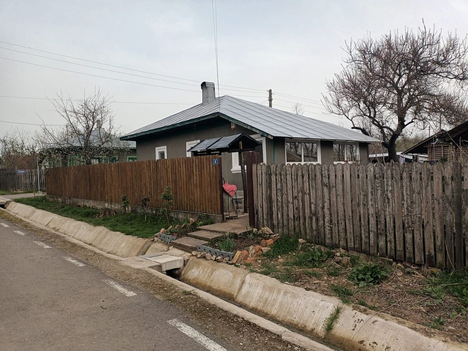 Vand casa in Ulmu
