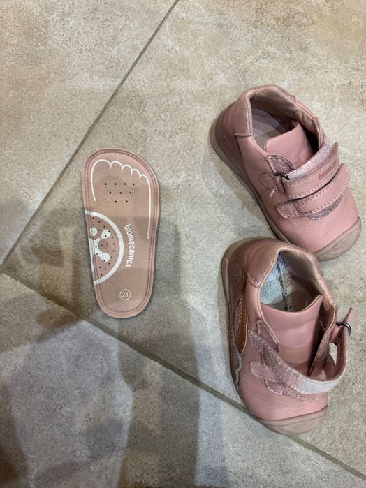 Дестски обувки biomechanics