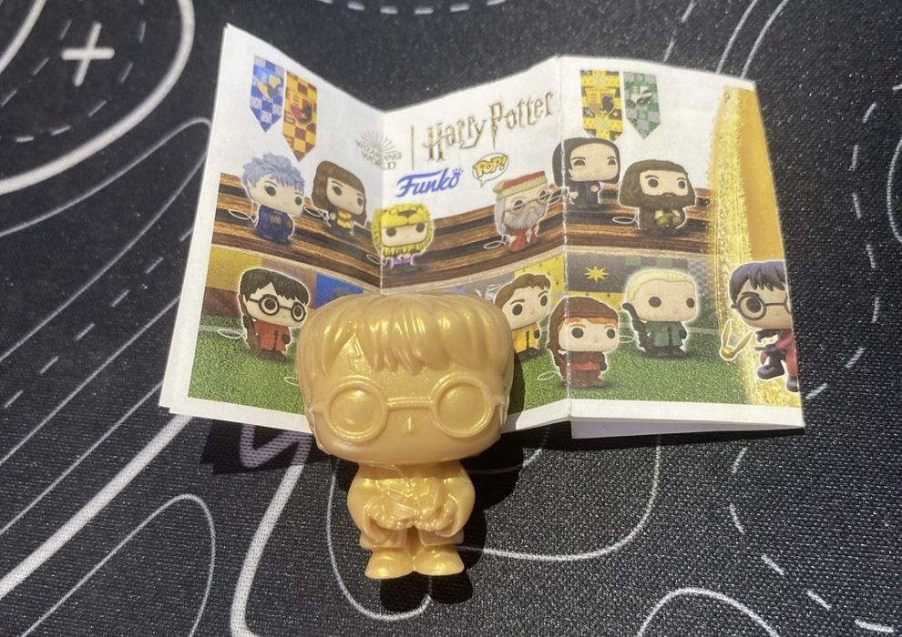 Figurina rara de colectie Harry Potter gold