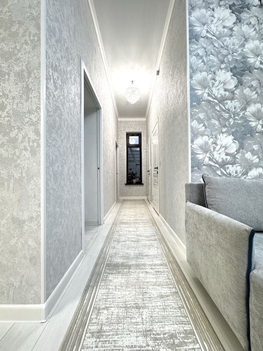 Продам жилой дом и 6соток имеется для расширения, район Северо-Запад