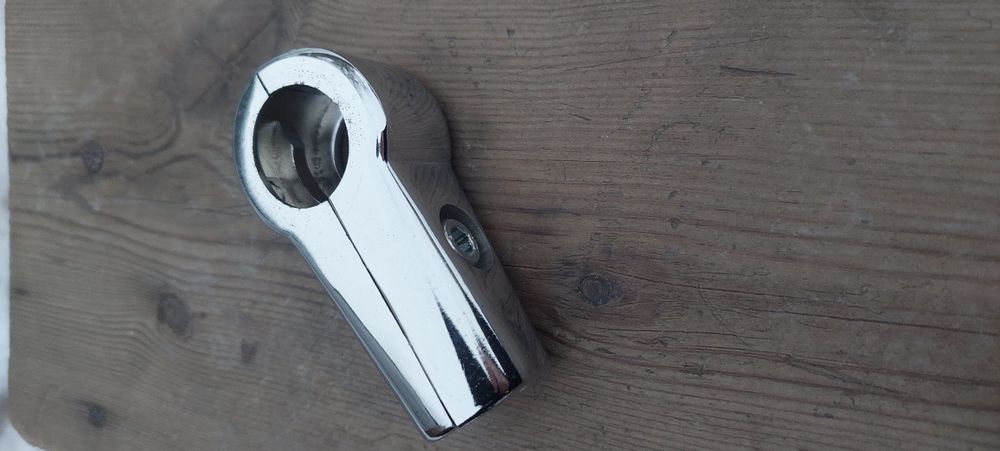 Соединитель для труб 25мм.