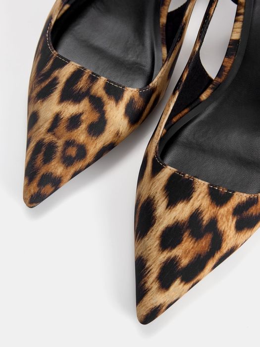 Дамски обувки  на ток Pull&Bear