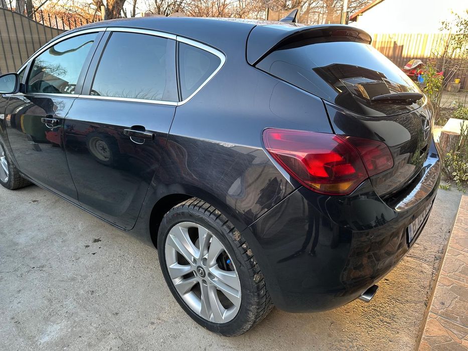 Vand opel astra J 2010