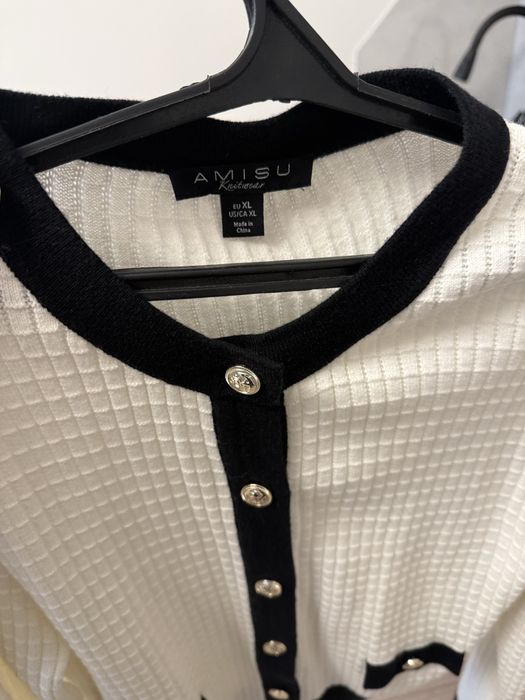 Продам женскую кофту