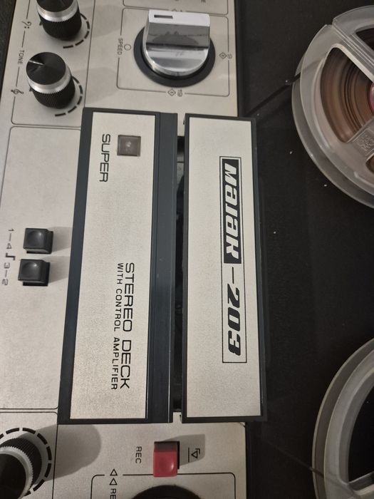 Magnetofon Majak 203