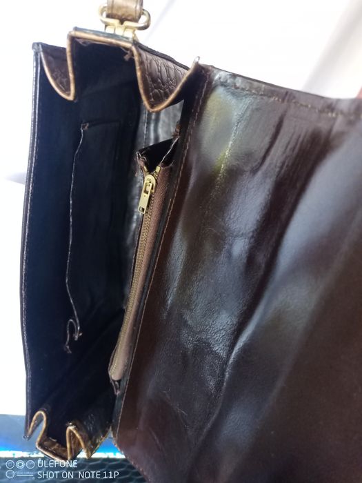 Geanta din piele de calitate