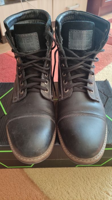 Мъжки боти 43 номер