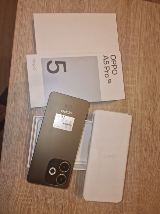 Vand opo nou la cutie