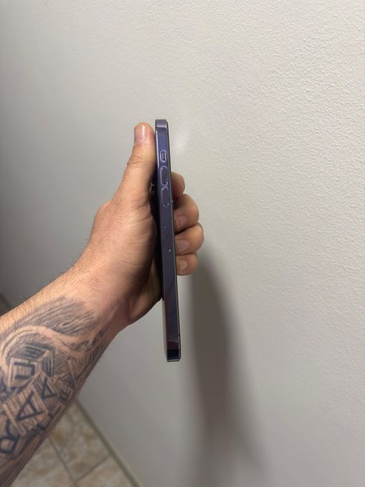 Iphone 14 pro max deep purple