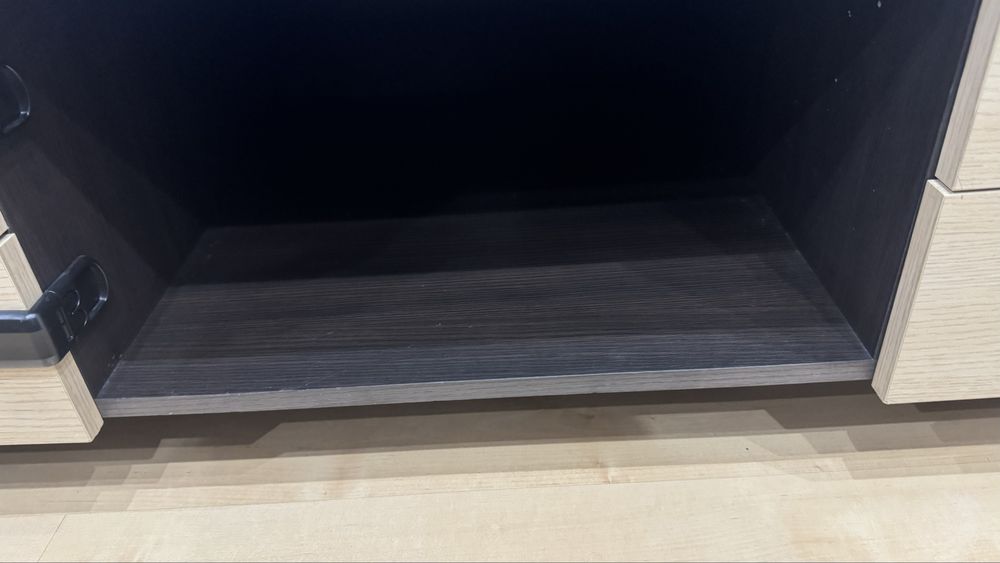 ТВ шкаф и нощно шкафче