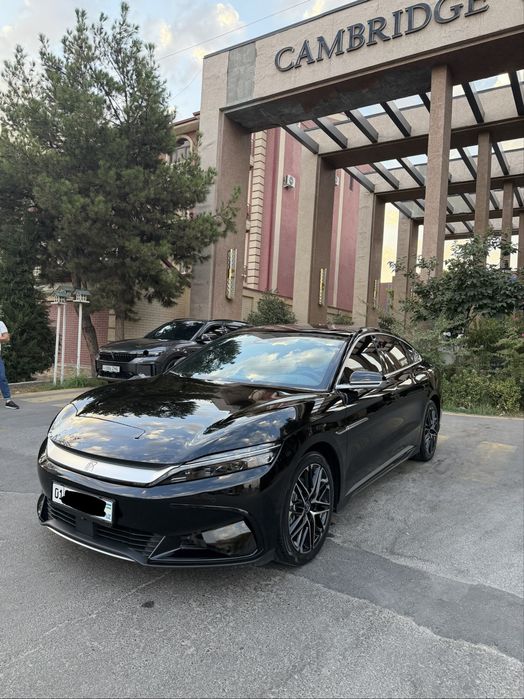 2024 Byd han 605